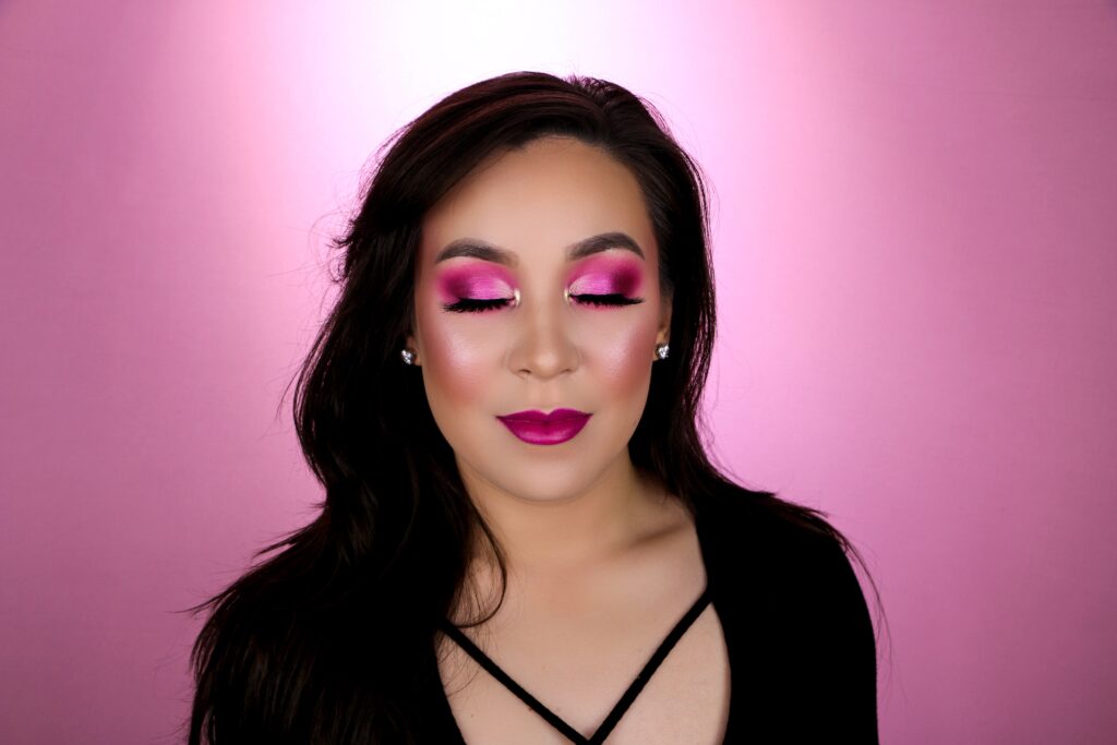 hot pink eyeshadow